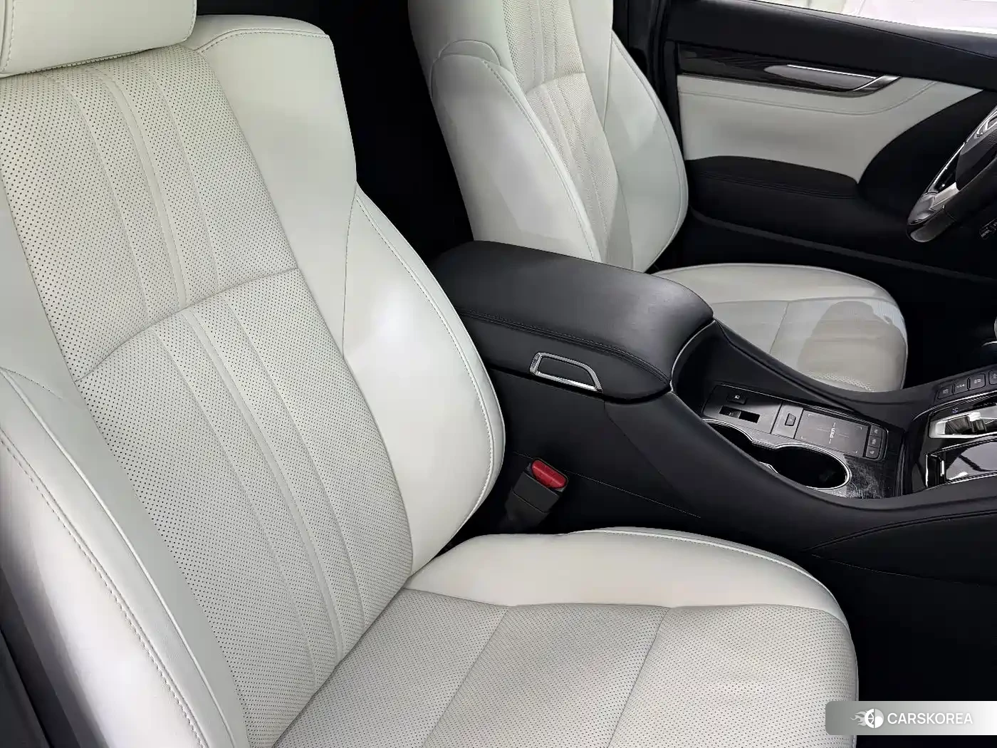 Lexus LM id 4654976 из Китая 14