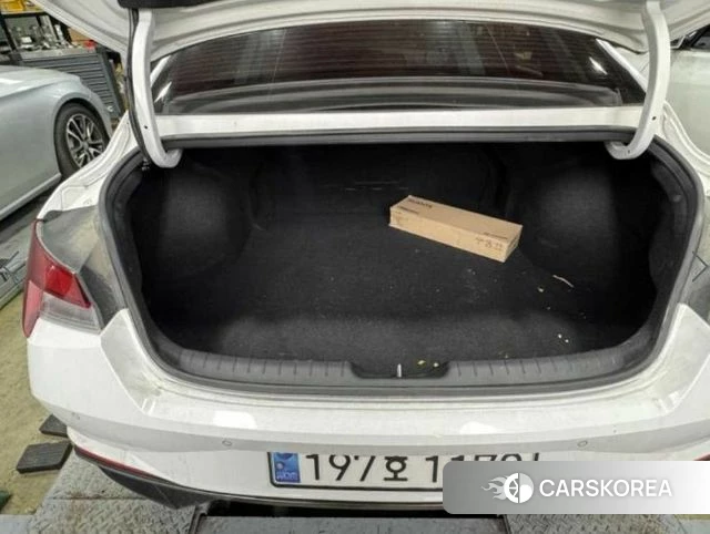 Hyundai Avante (CN7) 2022 Белый из Кореи, фото 3