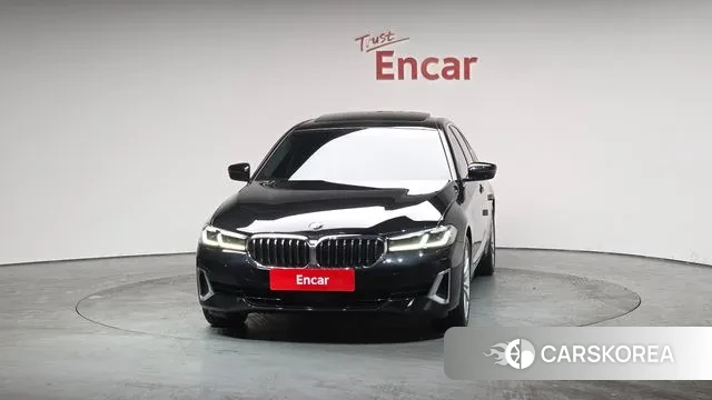 BMW 5 Series (G30) id 3701568 из Кореи 13