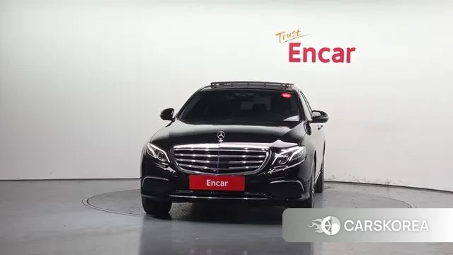 Mercedes-Benz E-Class W213 id 3760352 из Кореи 13