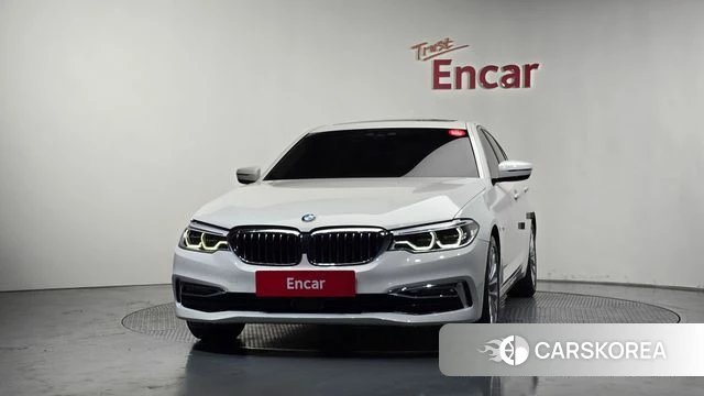 BMW 5 Series (G30) id 4465700 из Кореи 23