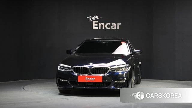 BMW 5 Series (G30) id 4311164 из Кореи 13
