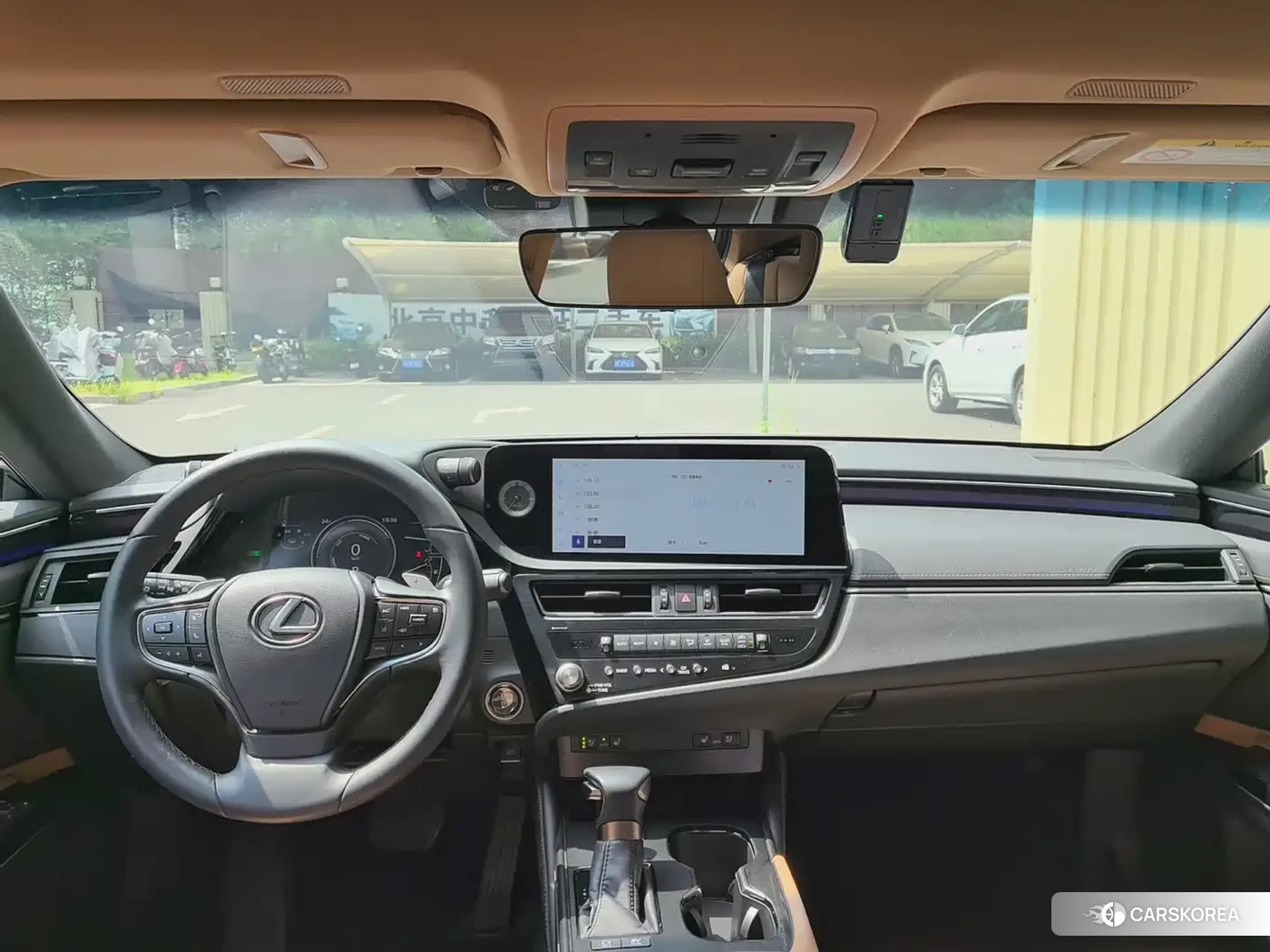 Lexus ES 2024 Silver/gray из Китая, фото 3