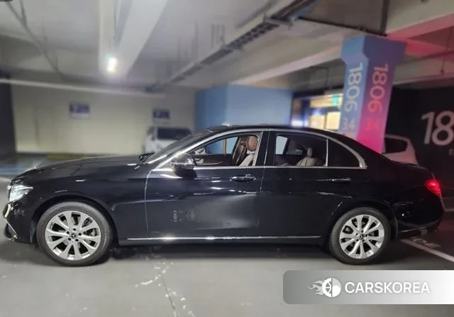 Mercedes-Benz E-Class W213 id 3727992 из Кореи 13