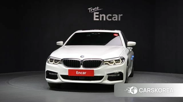 BMW 5 Series (G30) id 4203777 из Кореи 23