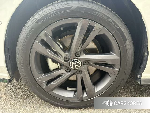 Volkswagen Golf id 4299581 из Китая 9