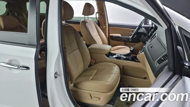 Kia The New Carnival id 2558825 из Кореи 13