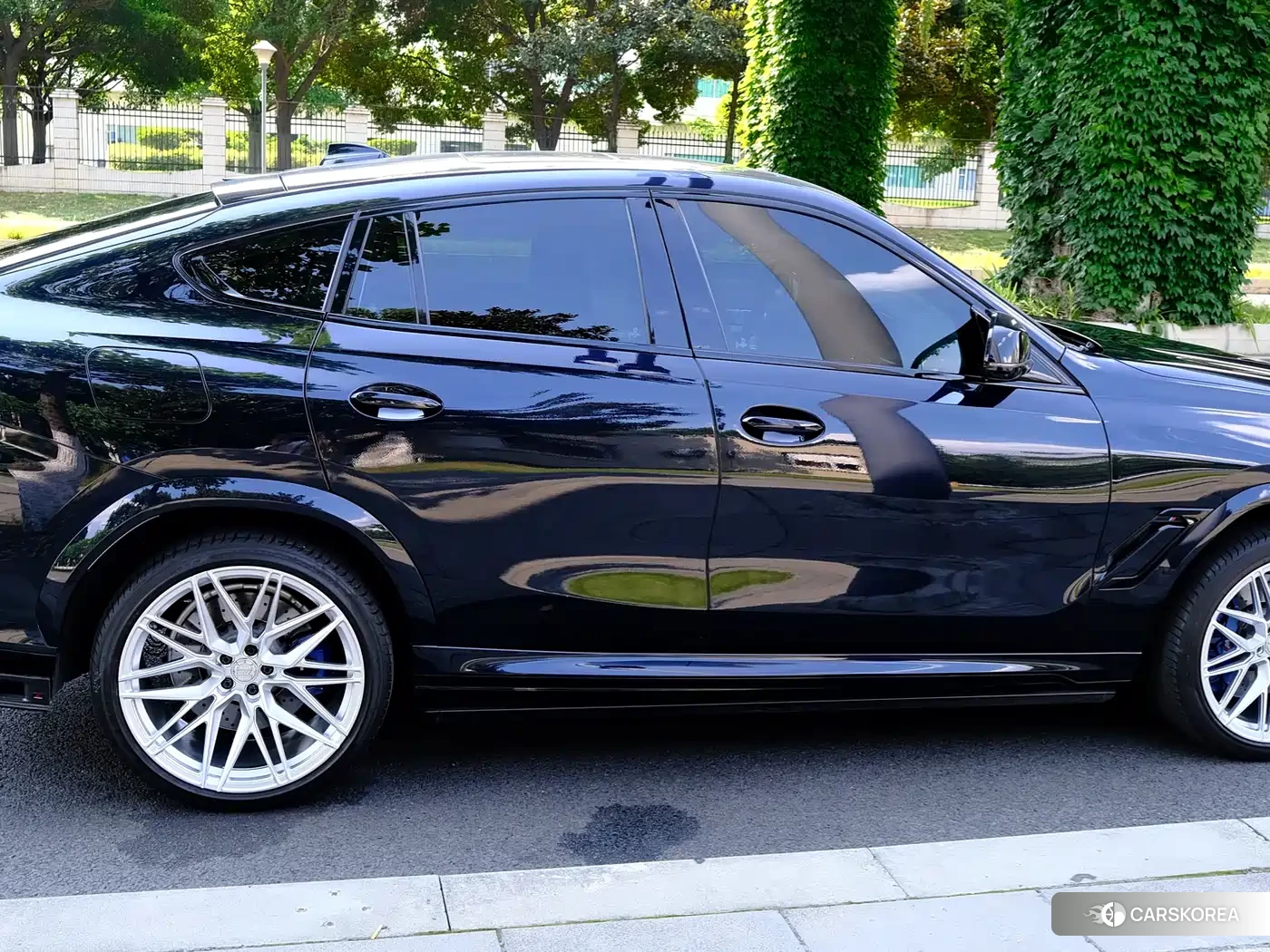 BMW X6 M id 4634723 из Китая 17