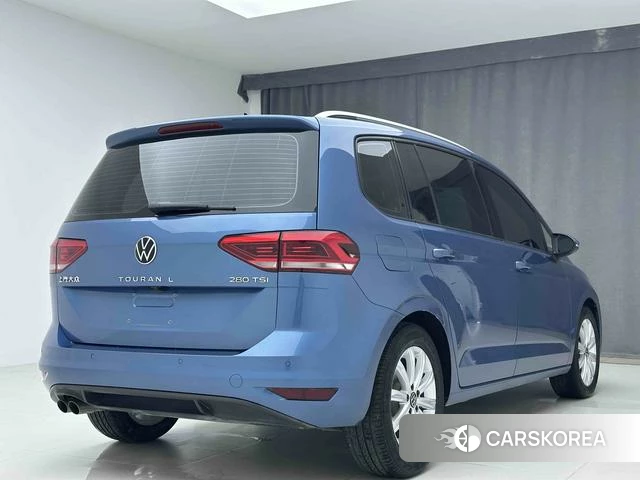 Volkswagen Touran L id 4263110 из Китая 16