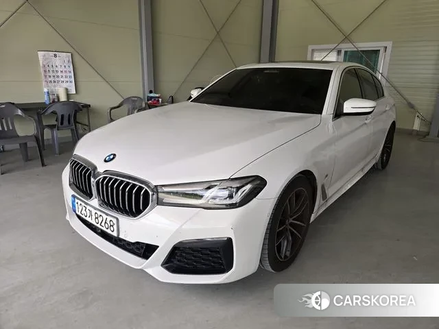 BMW 5 Series (G30) id 3054113 из Кореи 12