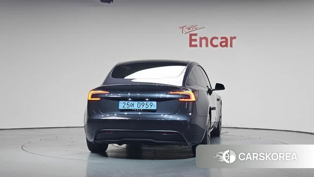 Tesla Model 3 id 4321576 из Кореи 23