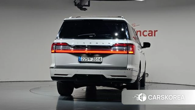 Lincoln Navigator 4th generation id 4865055 из Кореи 23