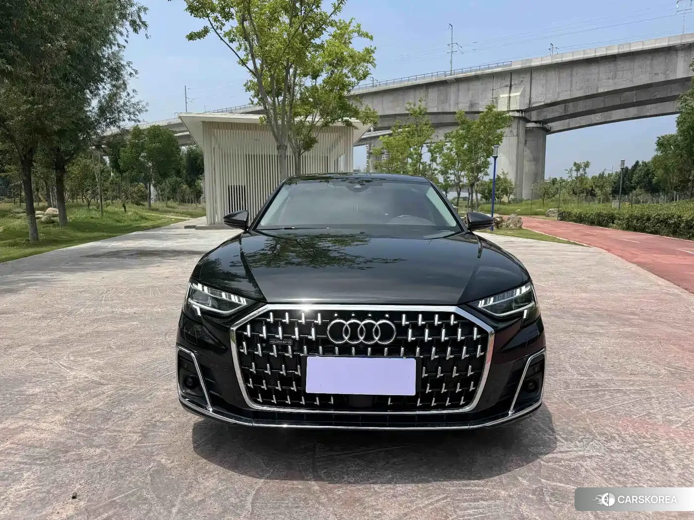 Audi A8 2022 Черный из Китая, фото 6