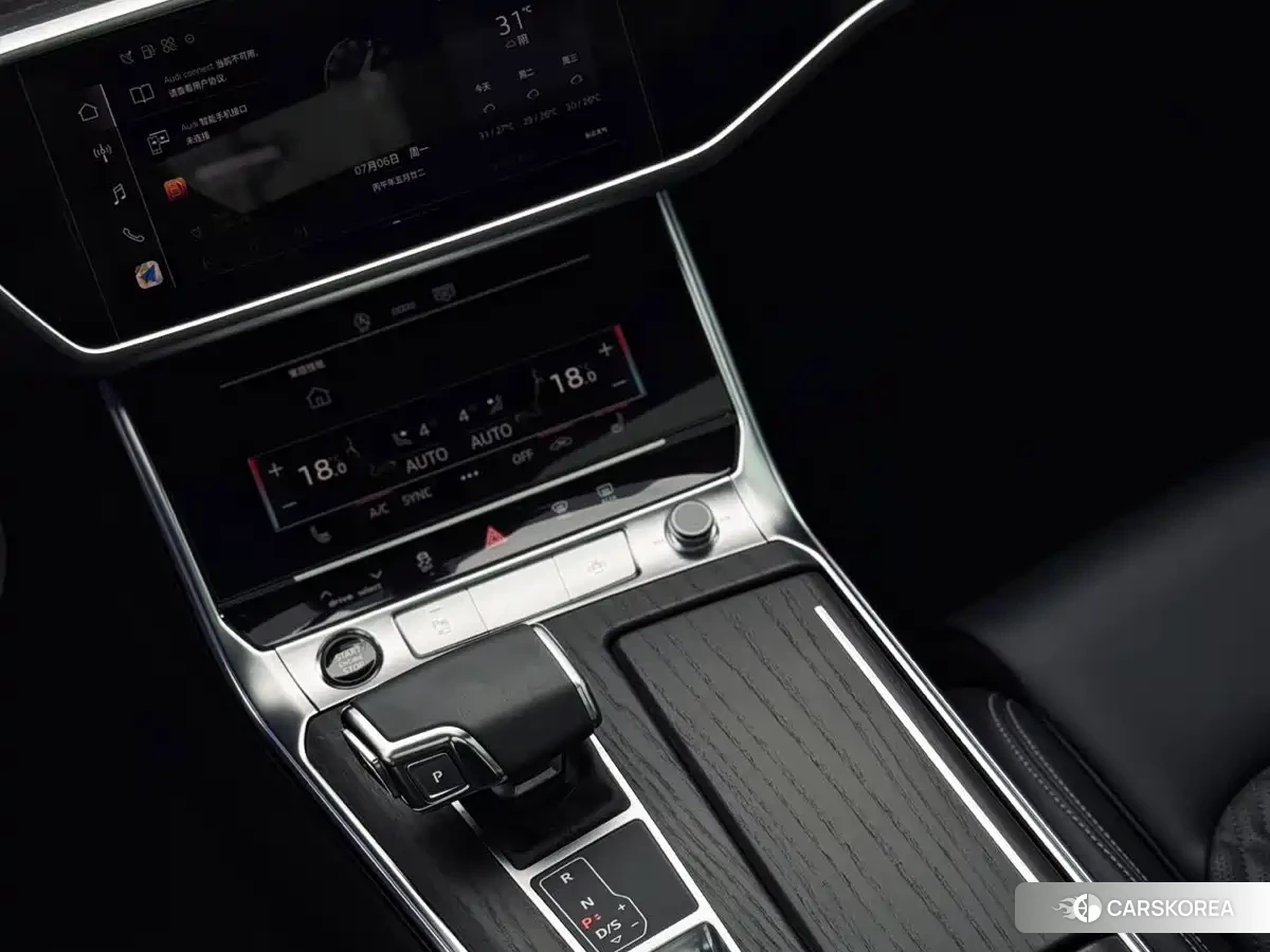 Audi A6L id 4559830 из Китая 11