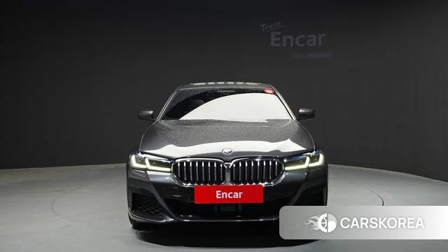 BMW 5 Series (G30) id 4303439 из Кореи 23