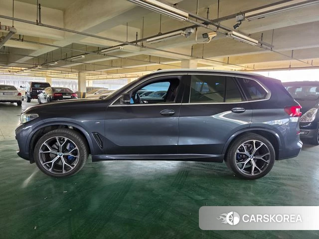 BMW X5 (G05) id 3832974 из Кореи 13