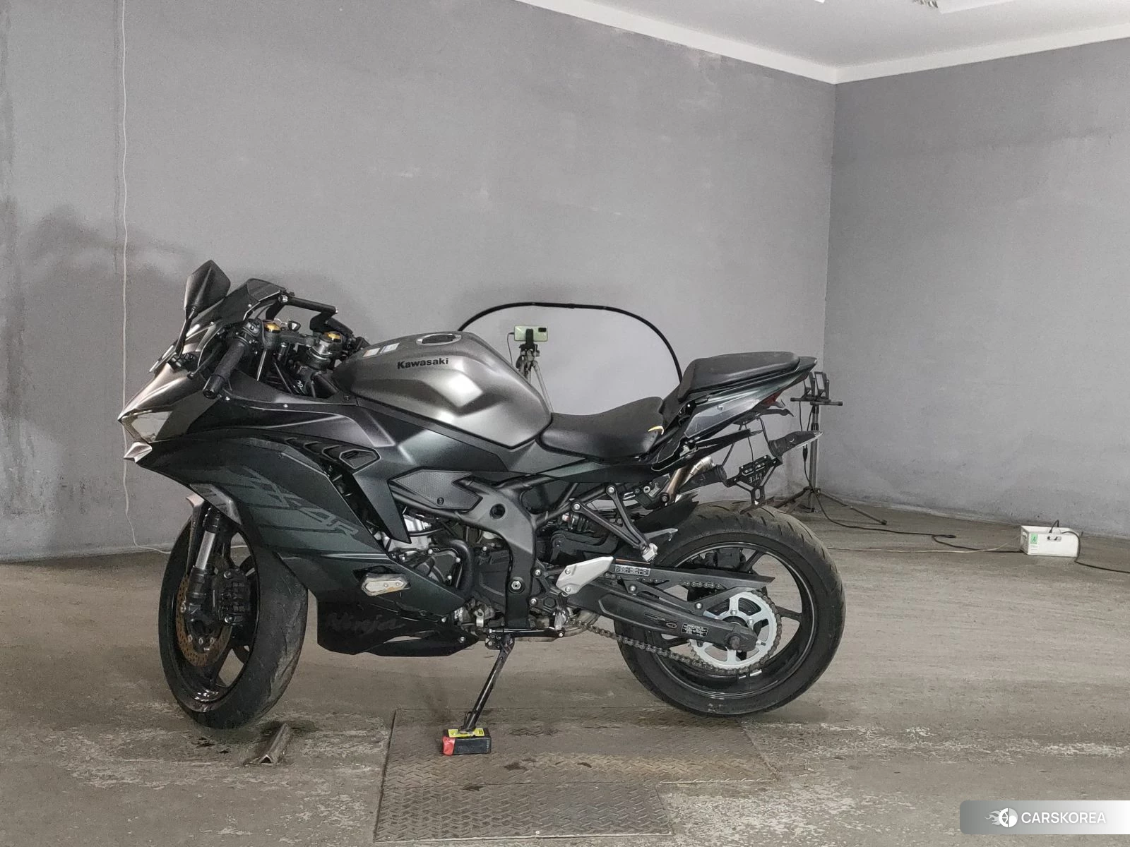 OTHER NINJA ZX-4R SE 2025 из Японии, фото 2