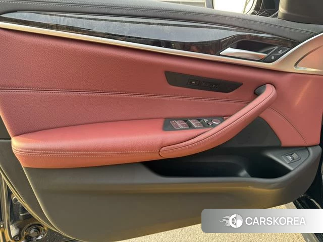 BMW 5 series id 4236330 из Китая 23