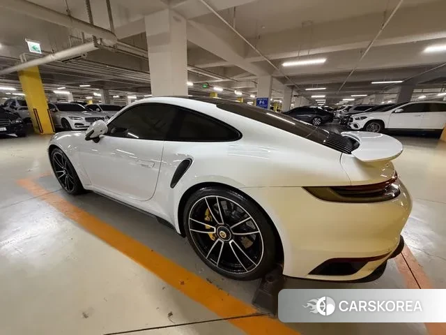 Porsche 911(992) id 3717664 из Кореи 10