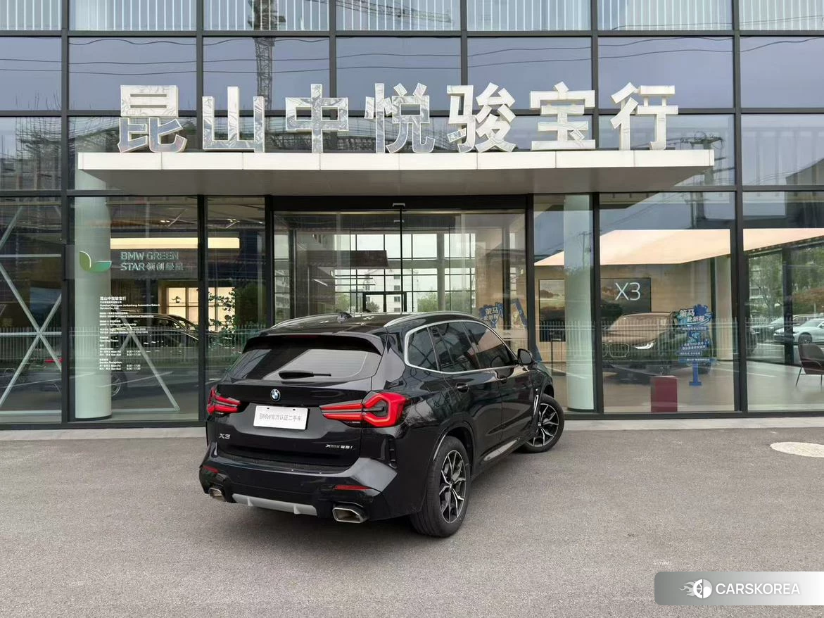 BMW X3 2021 Черный из Китая, фото 3