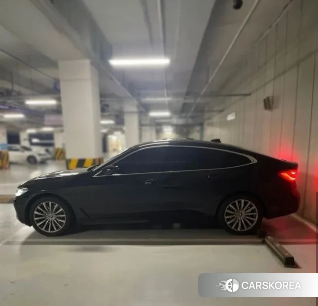 BMW 6 Series GT (G32) 2023 Черный из Кореи, фото 3