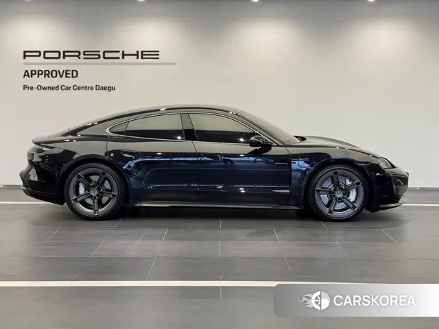 Porsche Taycan id 3739340 из Кореи 13