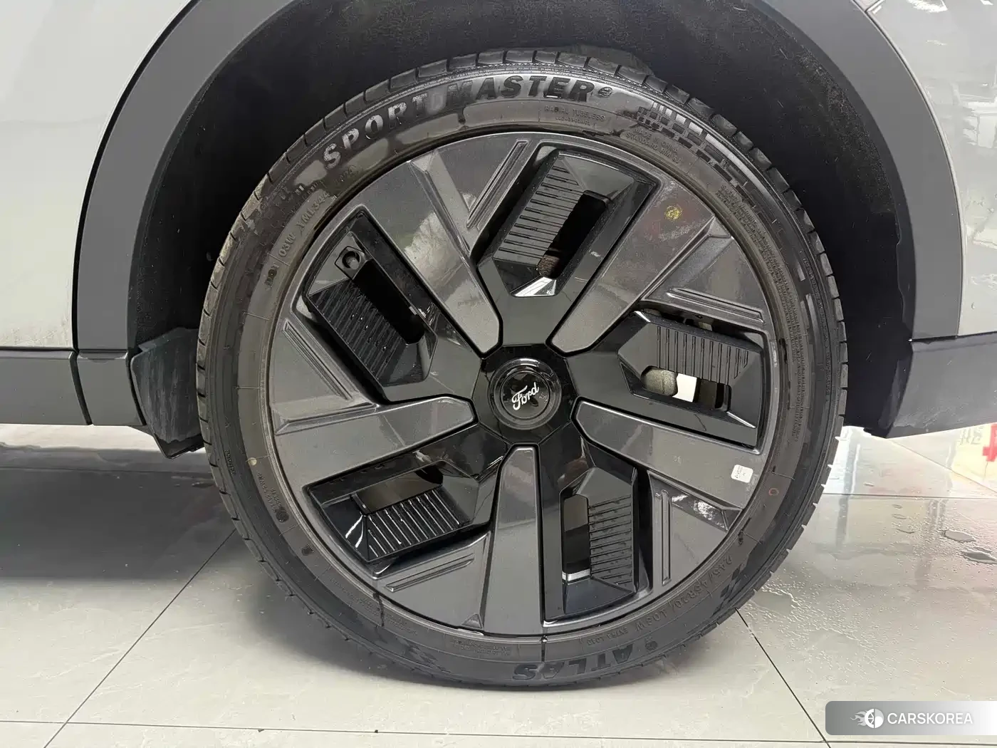 Ford Lingyu New Energy id 4553901 из Китая 10