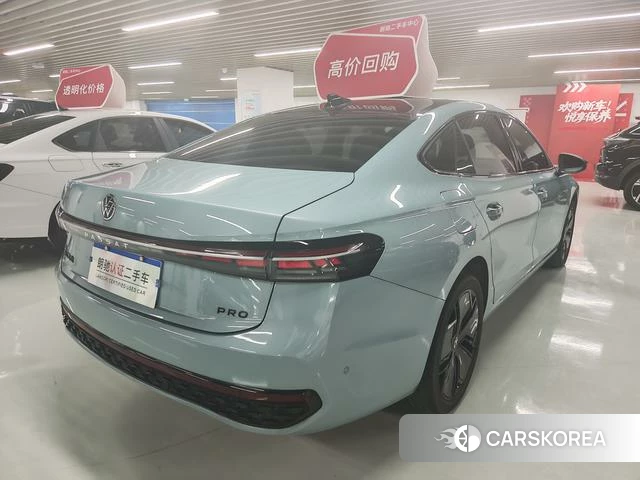 Volkswagen Passat 2024 Другой из Китая, фото 3