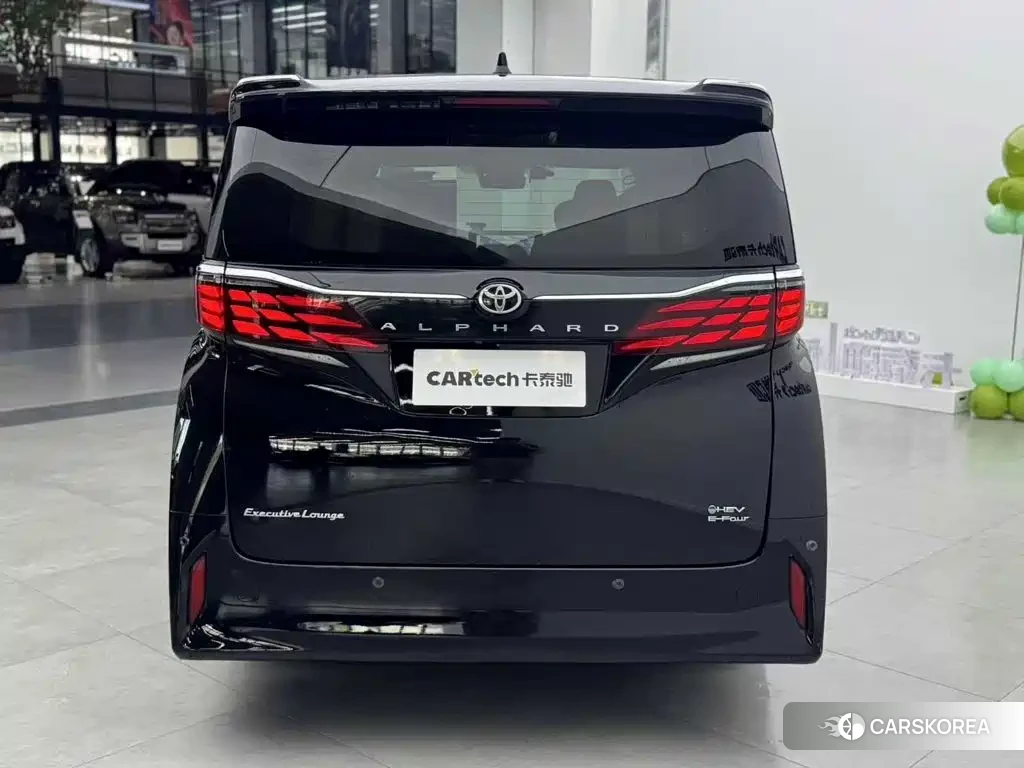 Toyota Elfa 2024 Черный из Китая, фото 5