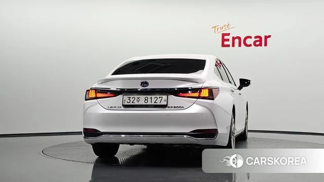 Lexus ES300h 7th generation id 4620313 из Кореи 23