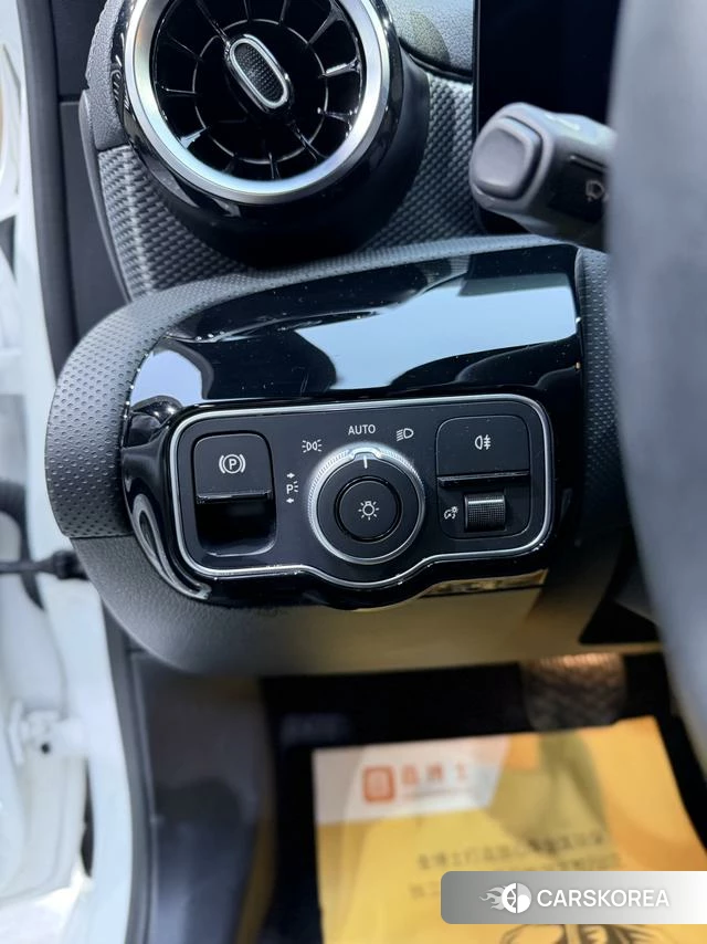 Mercedes-Benz Class A id 4255799 из Китая 8