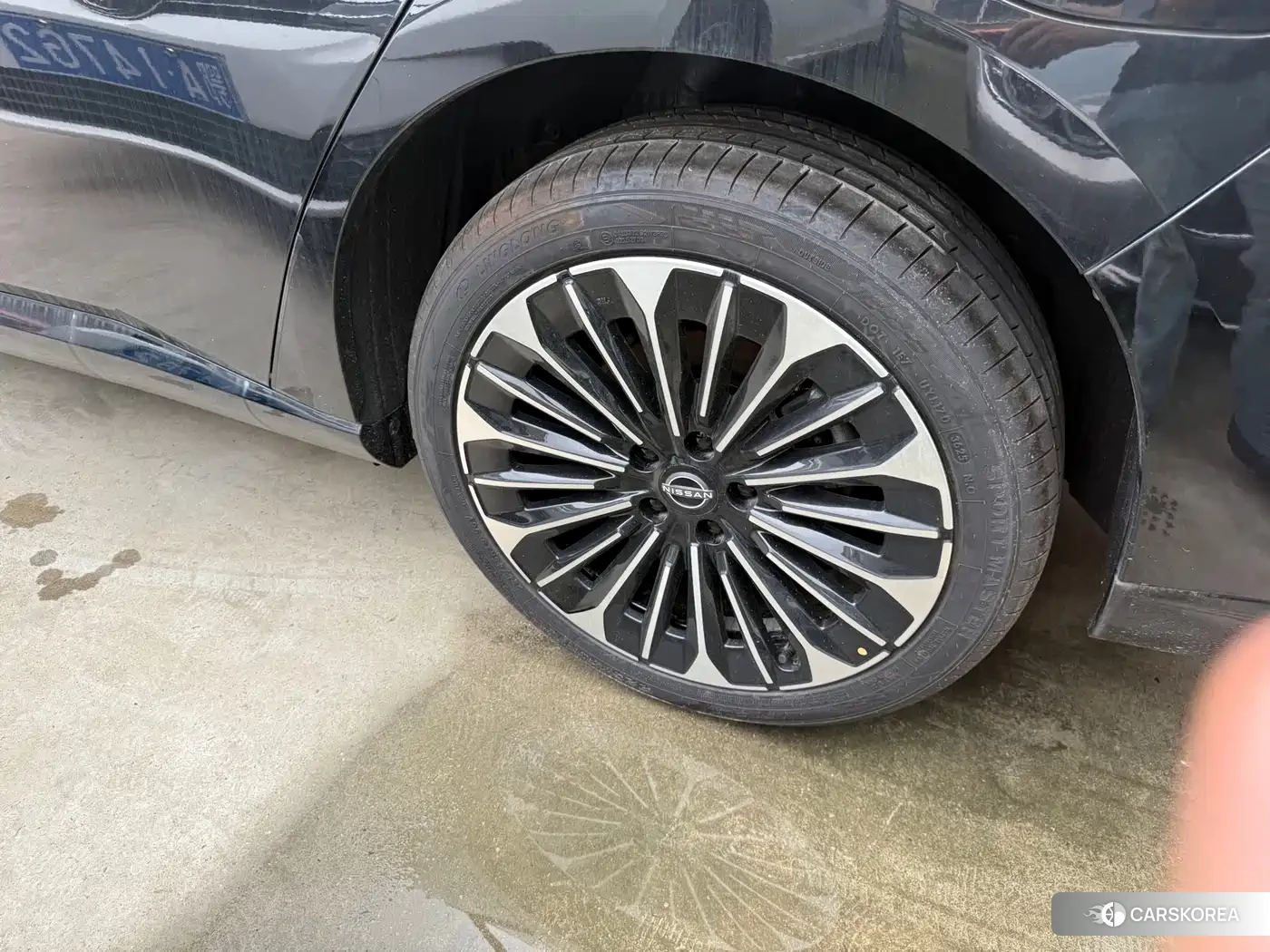 Nissan N7 id 4548105 из Китая 9