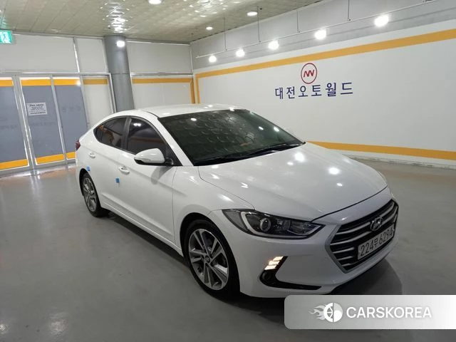 Hyundai Avante AD id 4435820 из Кореи 8