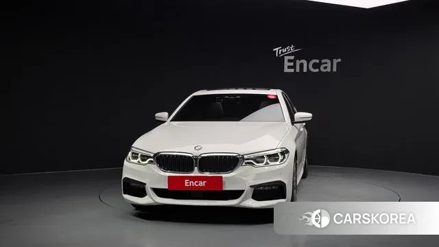 BMW 5 Series (G30) id 3024244 из Кореи 13