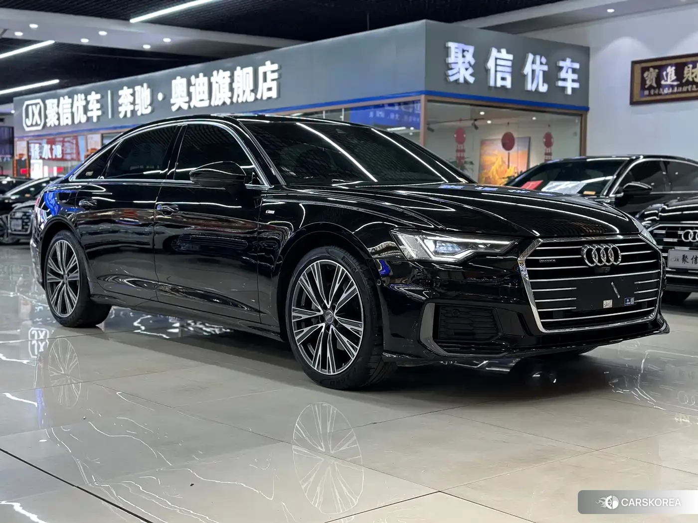 Audi A6L id 4553708 из Китая 15