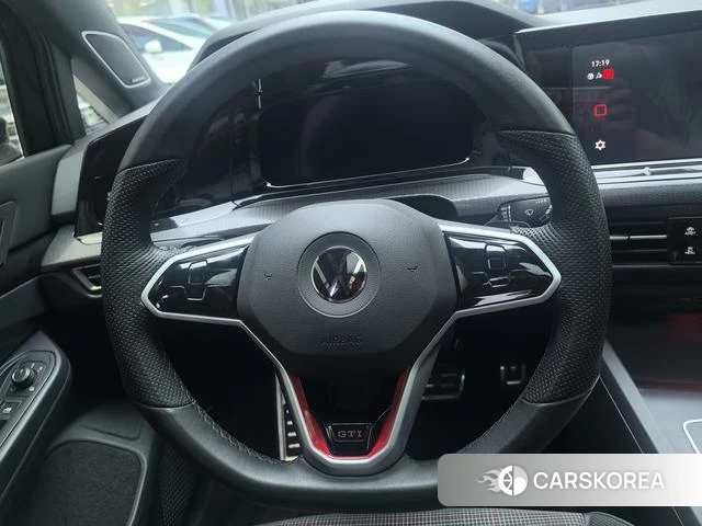 Volkswagen Golf GTI id 4298114 из Китая 18
