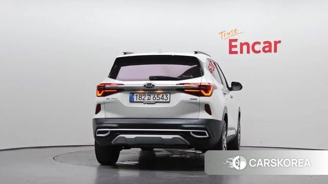 Kia Seltos id 4759344 из Кореи 23