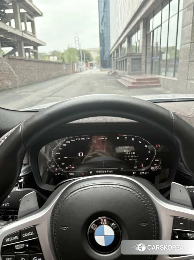 BMW 5 series 2021 Белый из Китая, фото 3