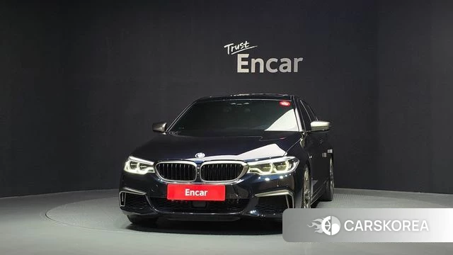 BMW 5 Series (G30) id 4900927 из Кореи 23