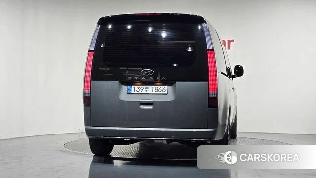 Hyundai Staria id 4308657 из Кореи 23
