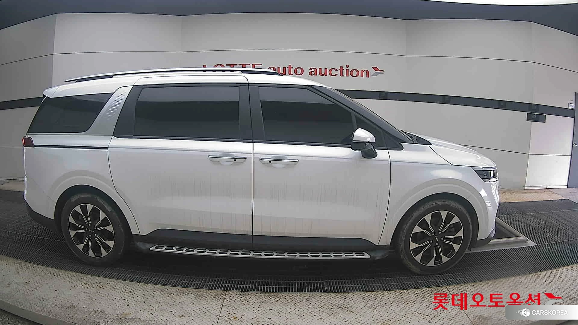 Kia Carnival id 4498451 из Кореи 23
