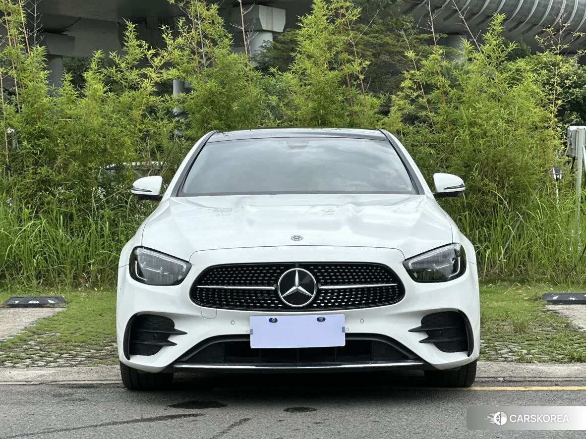 Mercedes-Benz E-class id 4455822 из Китая 10