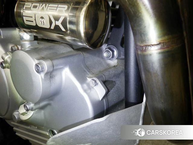 Engine photo