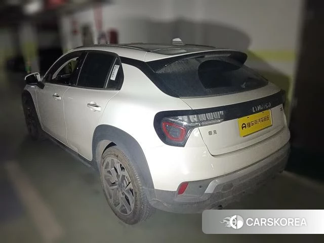 Lynk 02 2018 Белый из Китая, фото 3