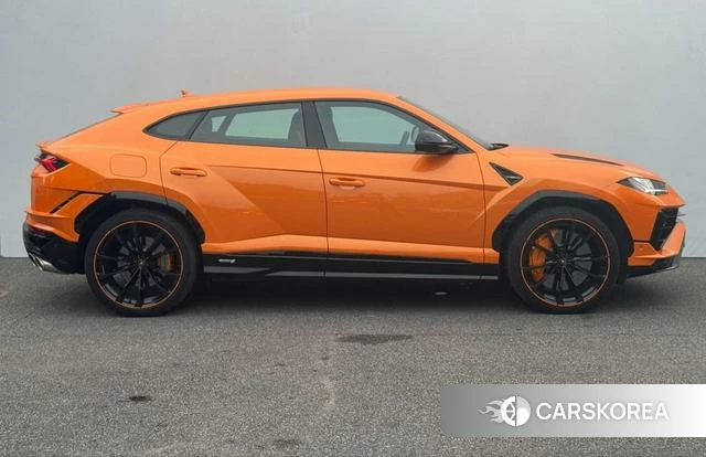 Lamborghini Urus 2025 Оранжевый из Китая, фото 3