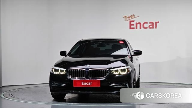 BMW 5 Series (G30) id 4325166 из Кореи 23
