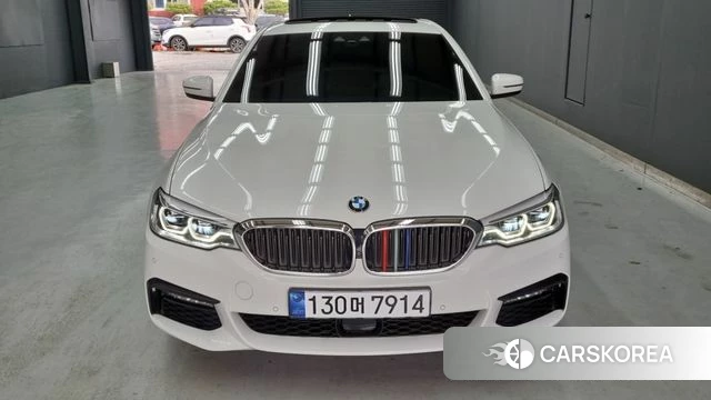 BMW 5 Series (G30) id 4491181 из Кореи 10