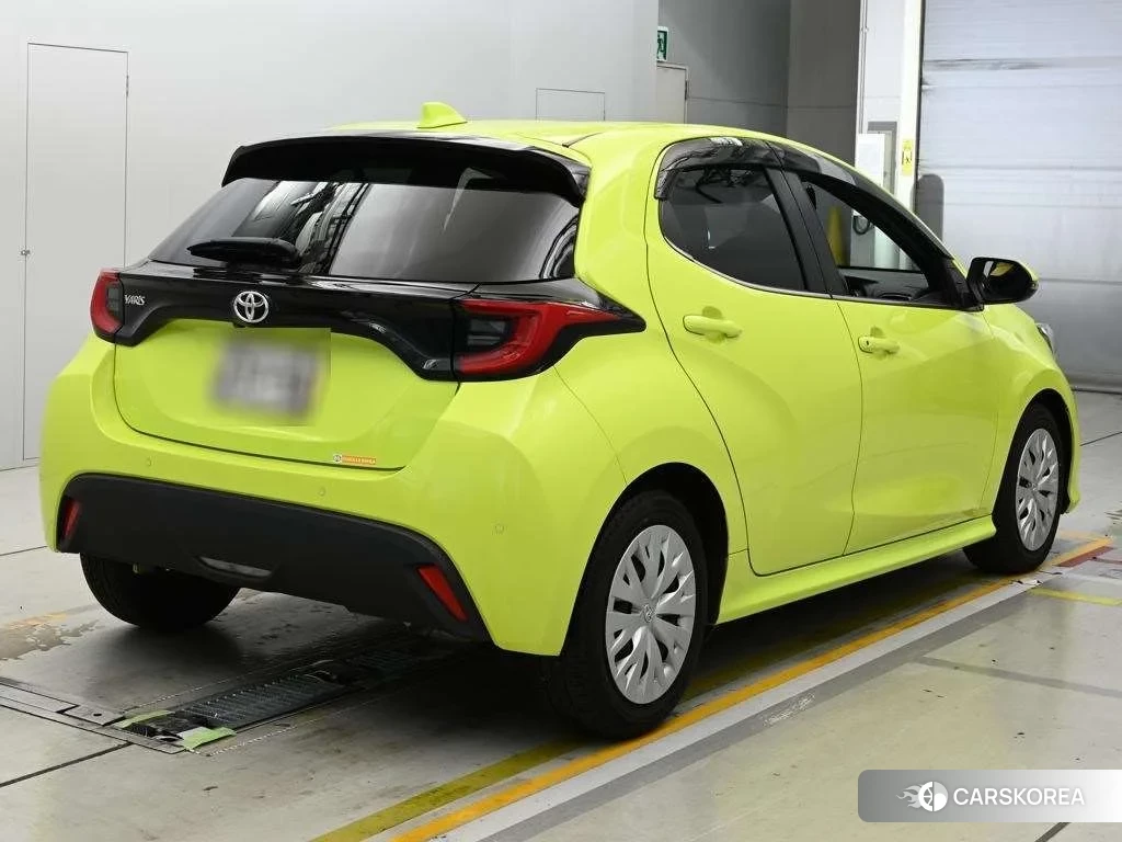 Toyota Yaris 2021 из Японии, фото 3