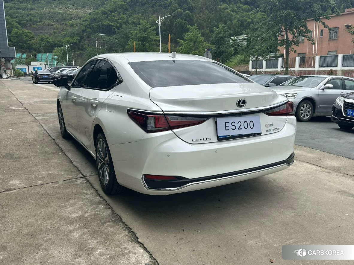 Lexus ES 2021 Белый из Китая, фото 5
