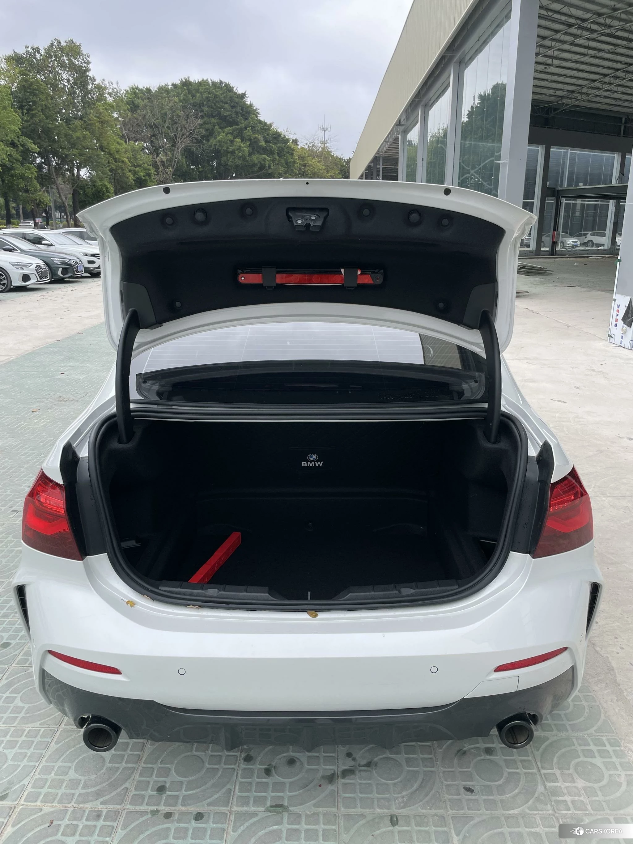 BMW 1 series id 4455217 из Китая 21